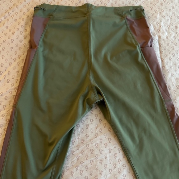 Two-Tone Women's Athletic Leggings XL - Picture 7 of 8